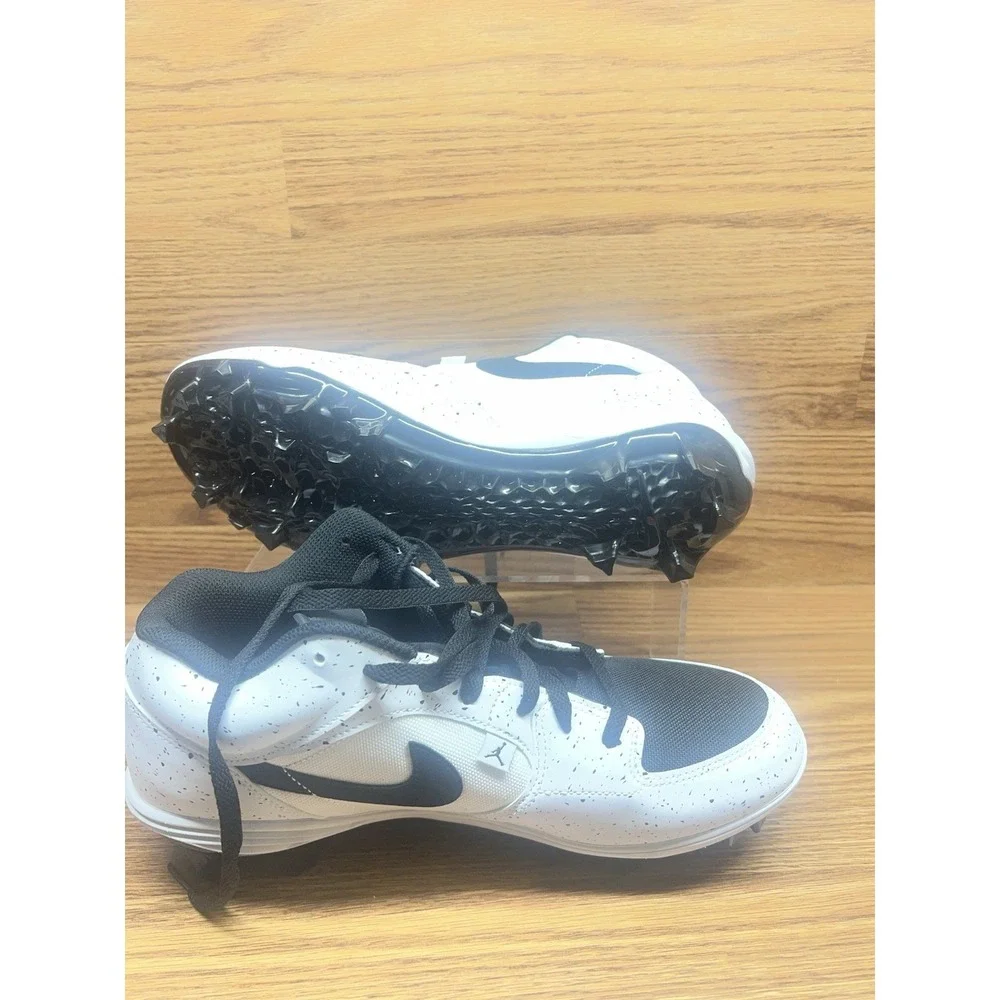 Men's Air Jordan Stadium 90 Low TD White Black Cleats HQ0210-100 Size 9